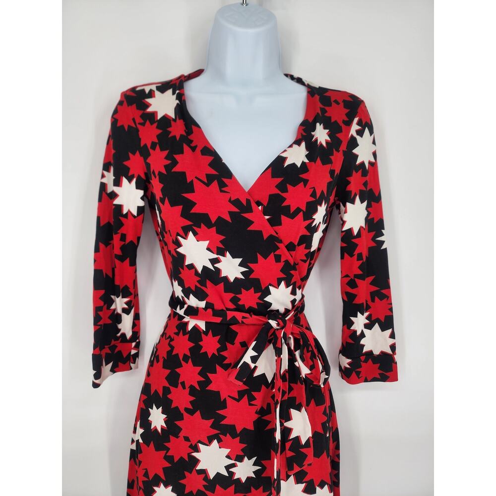 Diane Von Furstenberg Red Black White Star-Print Wrap Midi Dress - Picture 4 of 12
